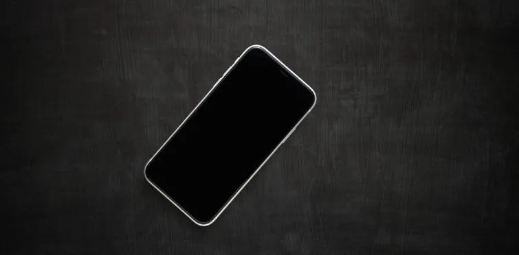 iPhone-com-tela-preta